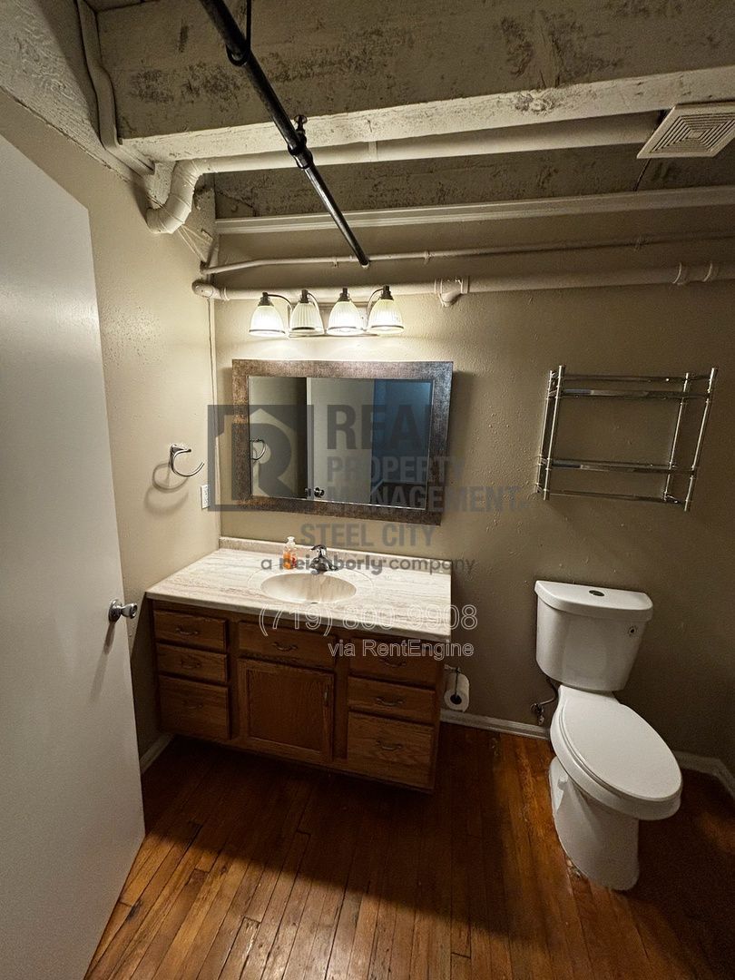 Gallery Image 7