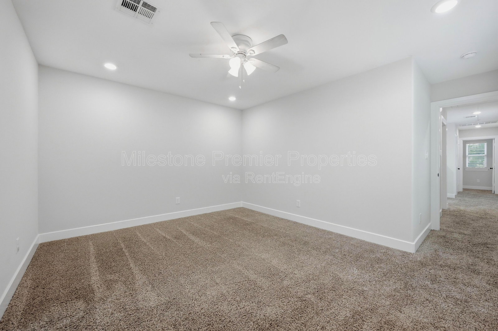 Gallery Image 19