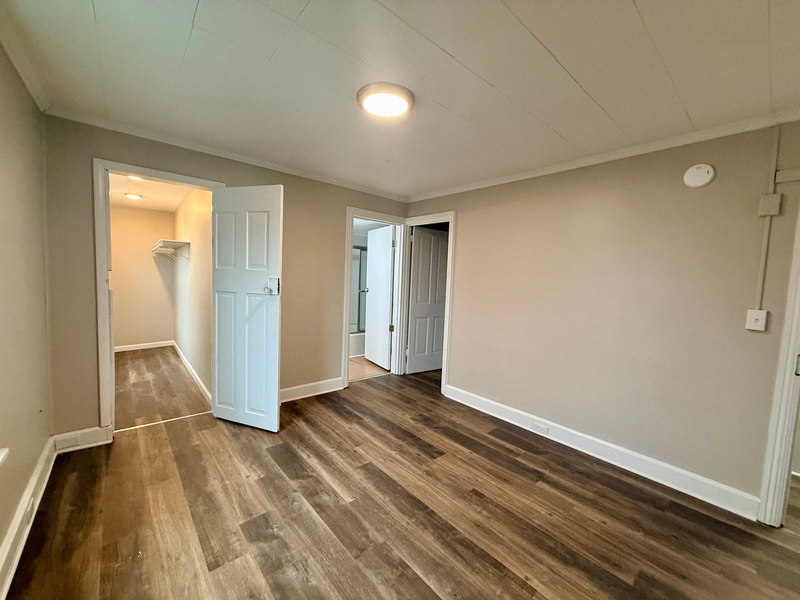 Gallery Image 18
