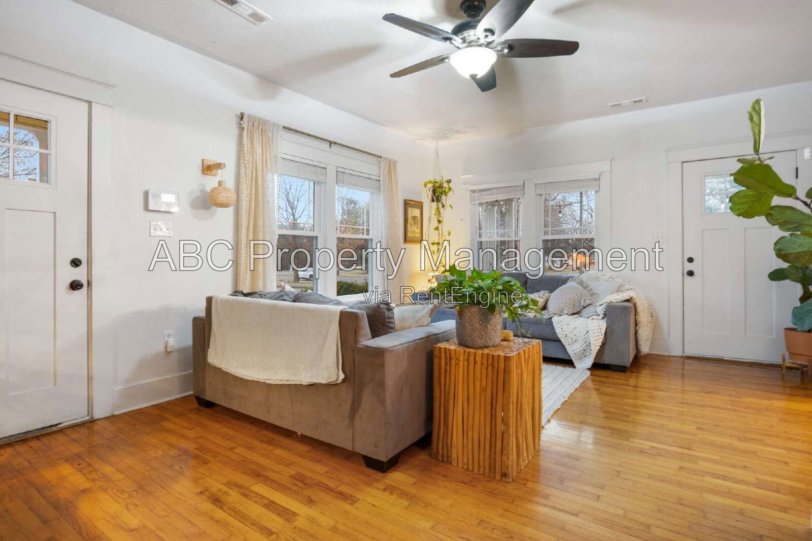 Gallery Image 12