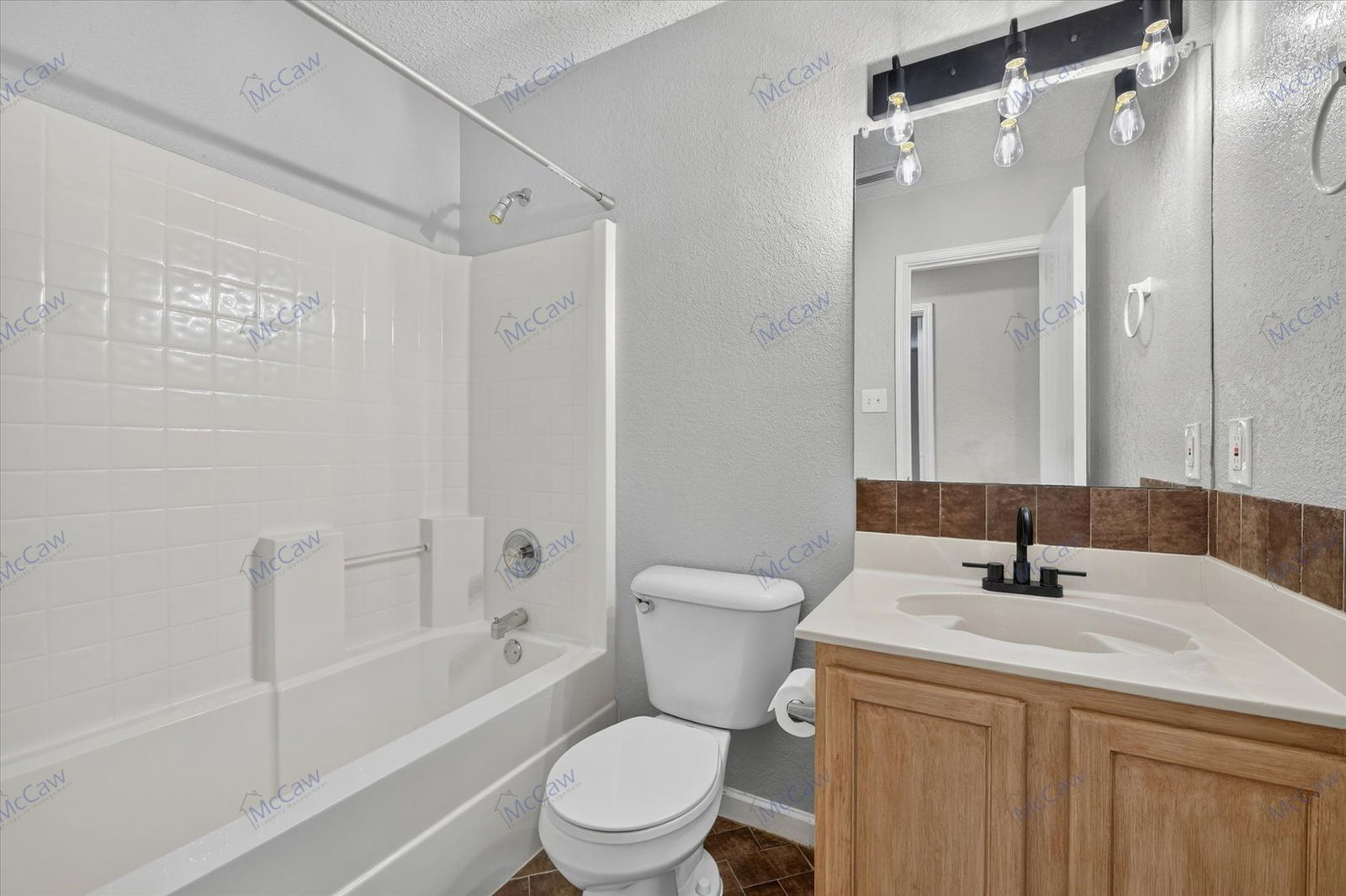 Gallery Image 18