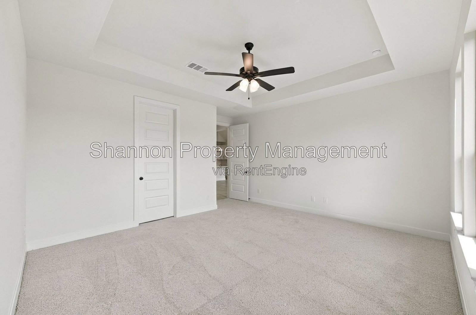 Gallery Image 19