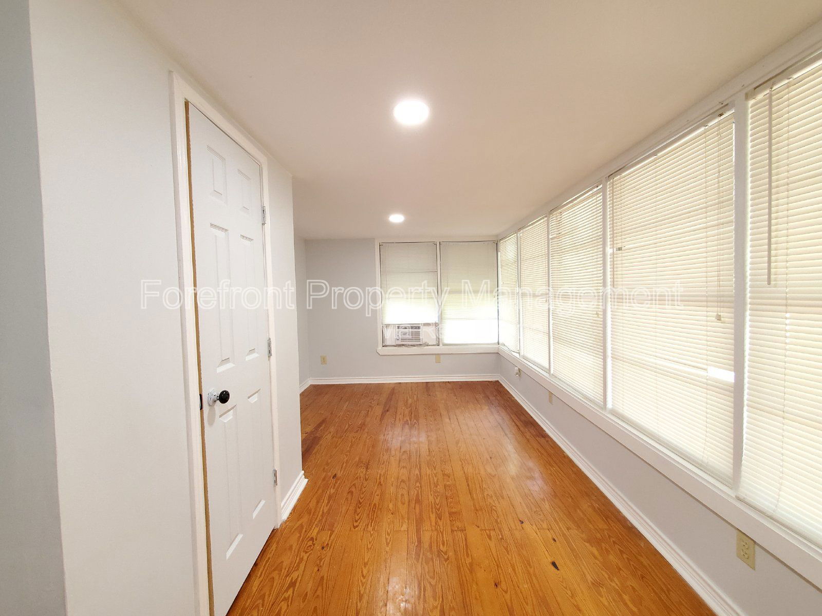 Gallery Image 14