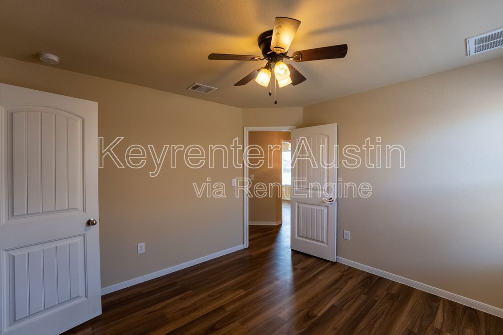 Gallery Image 16