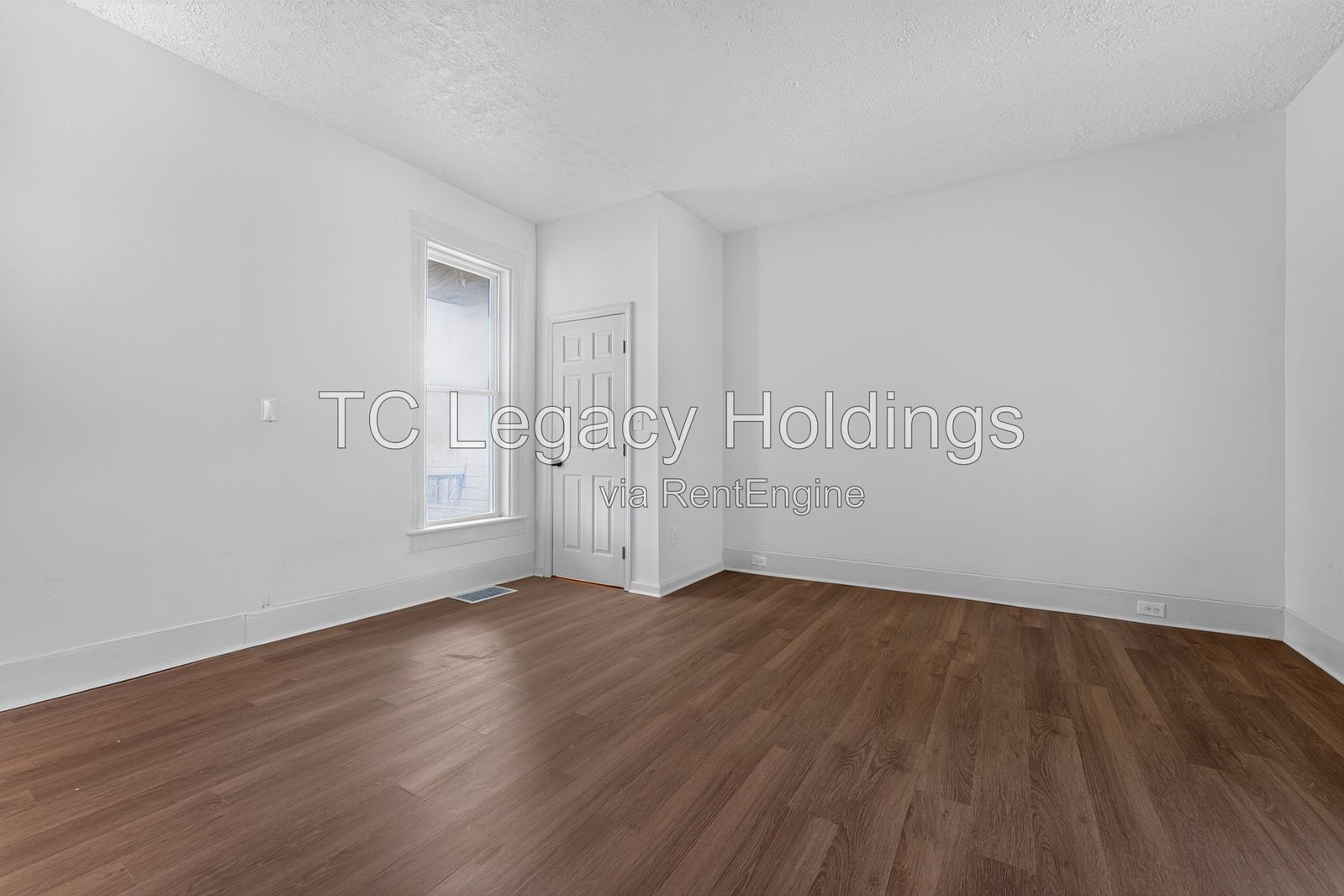 Gallery Image 19