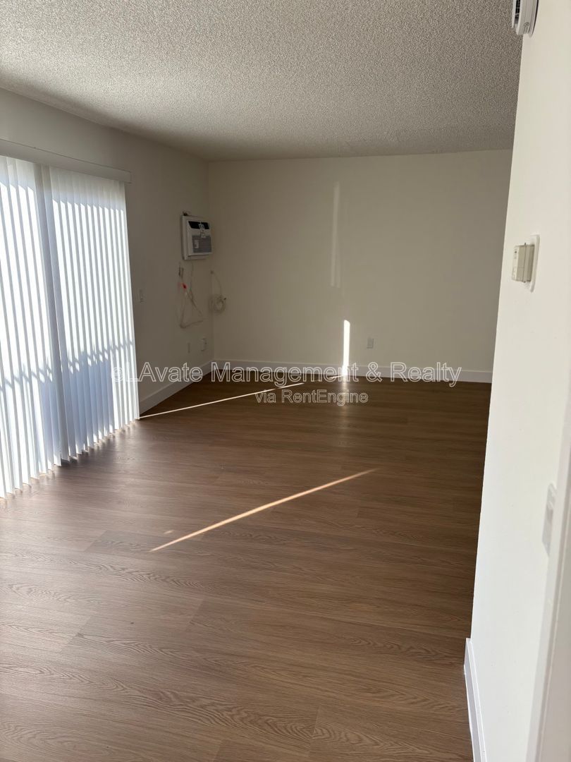 Gallery Image 20