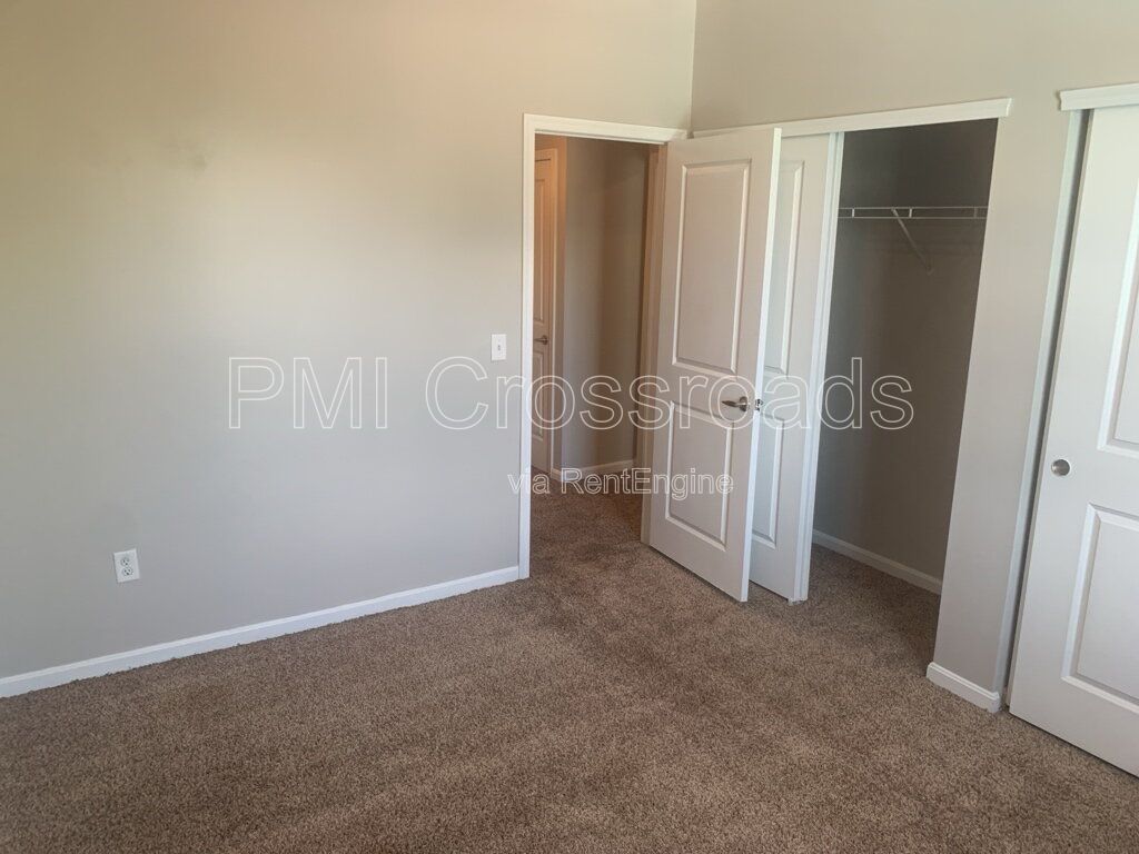 Gallery Image 28