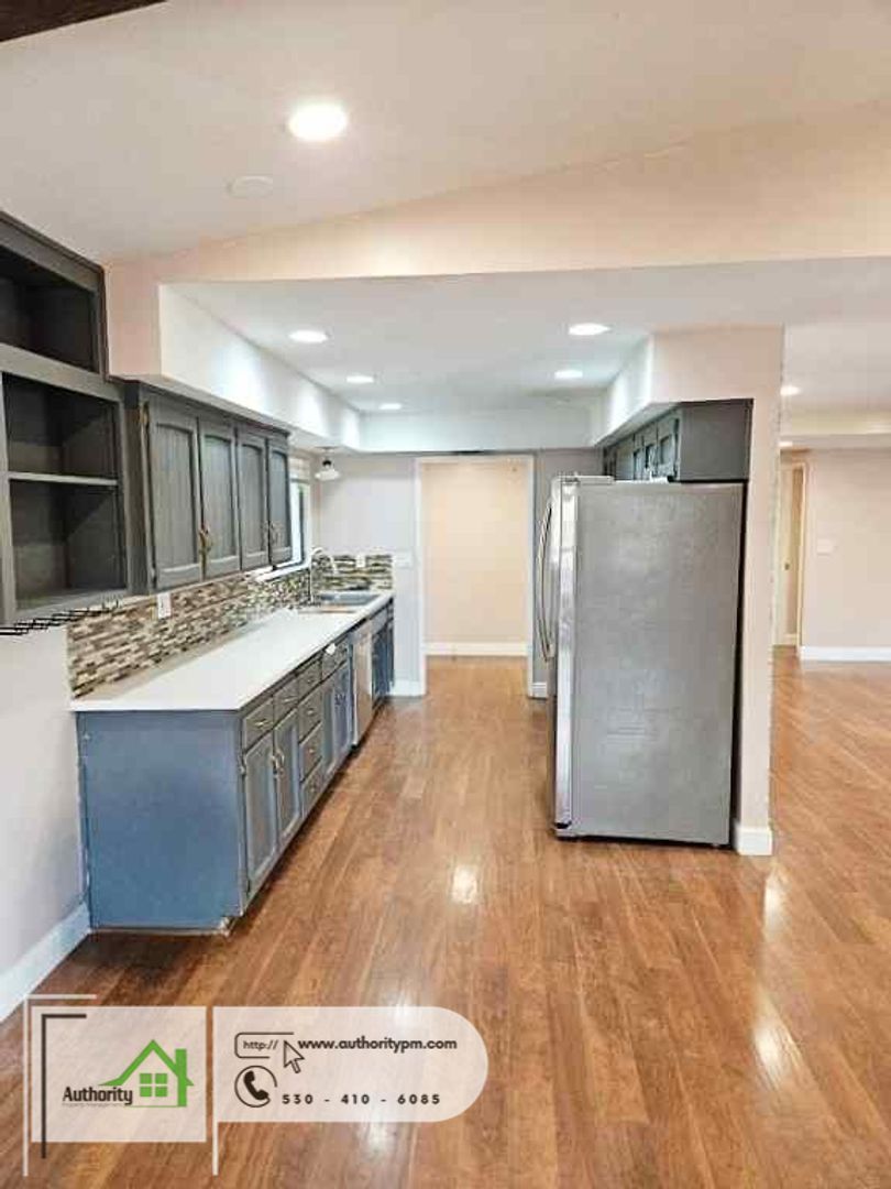 Gallery Image 17