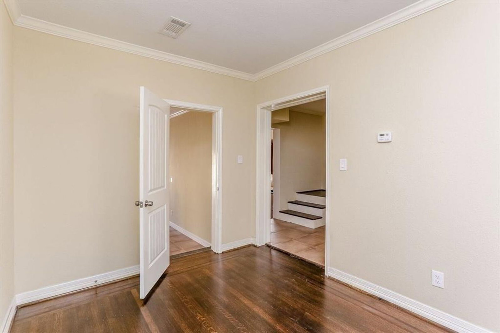 Gallery Image 19