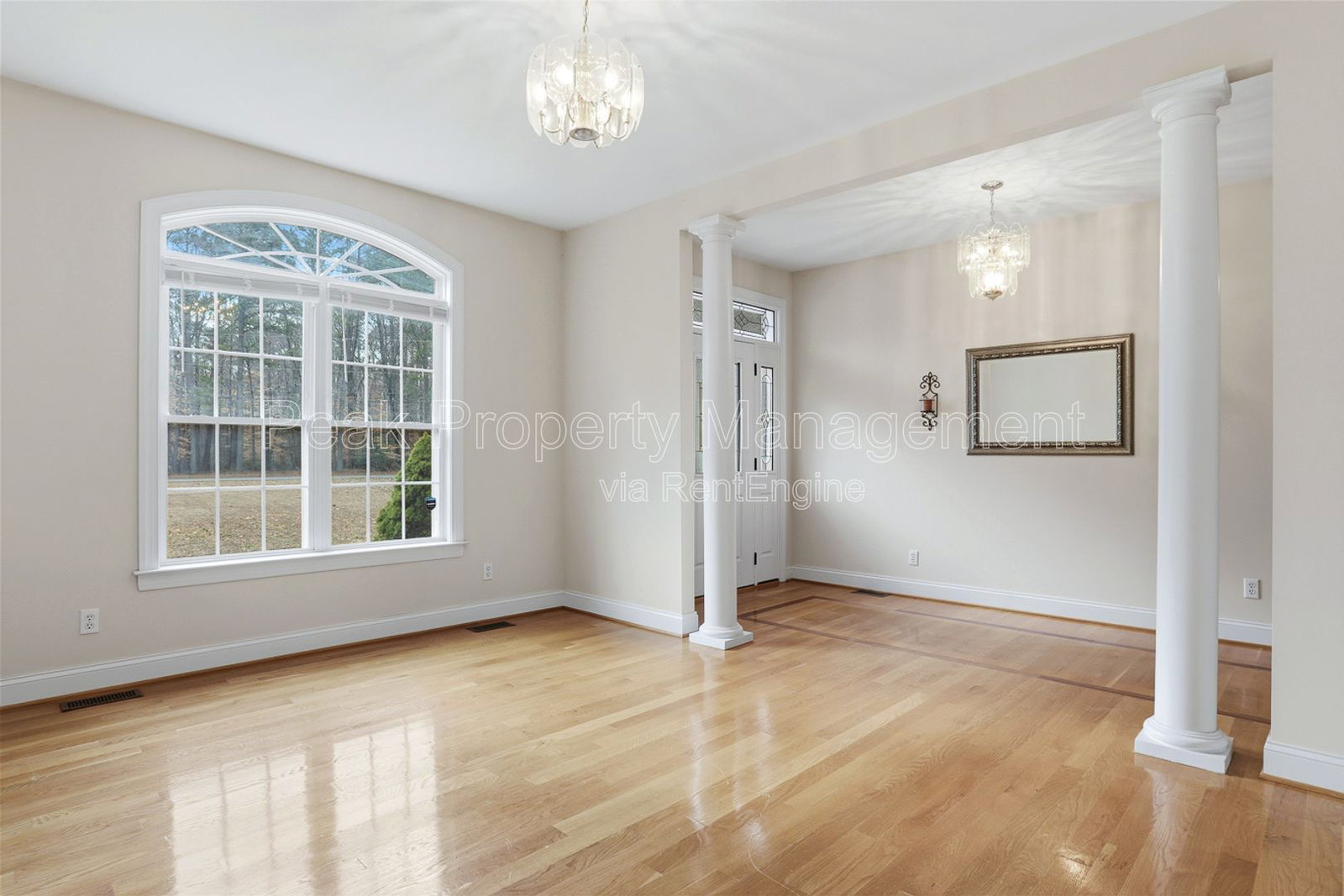 Gallery Image 16