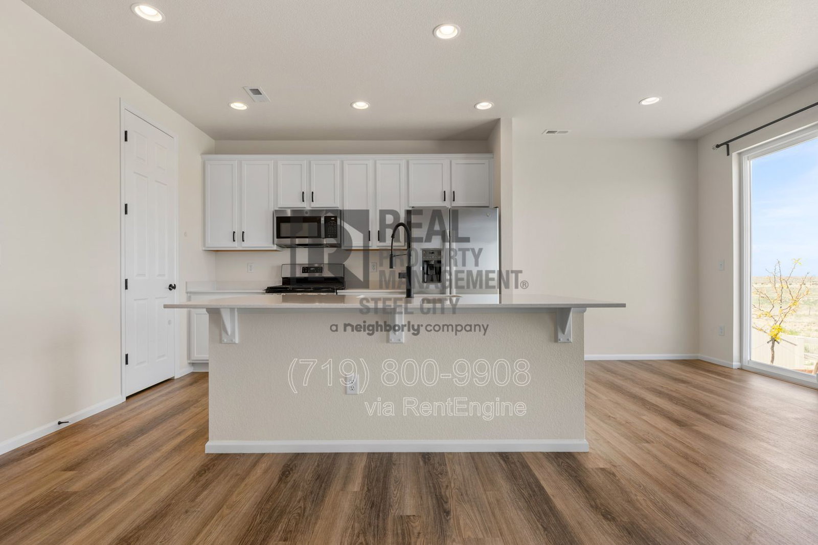Gallery Image 13