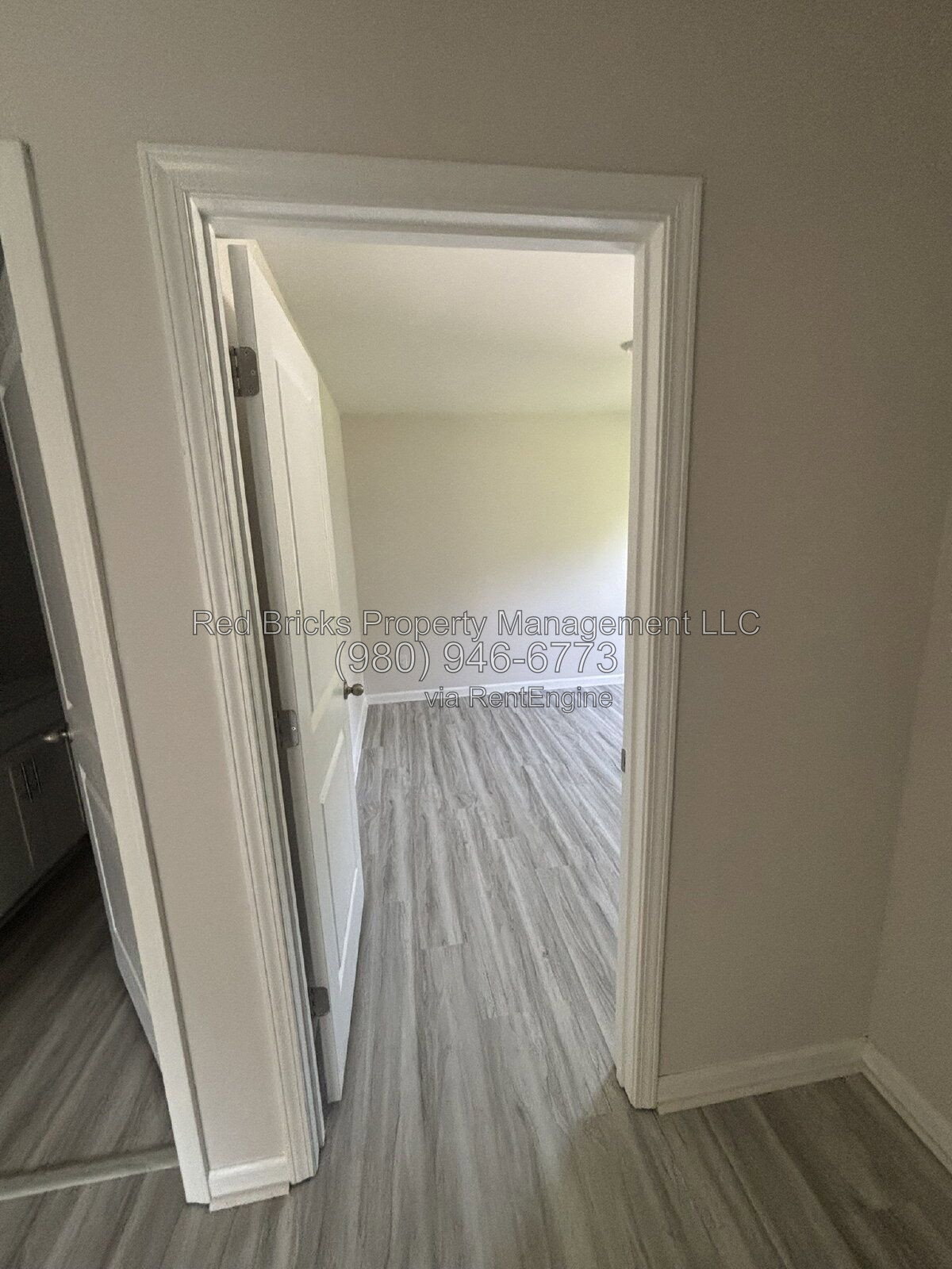 Gallery Image 33