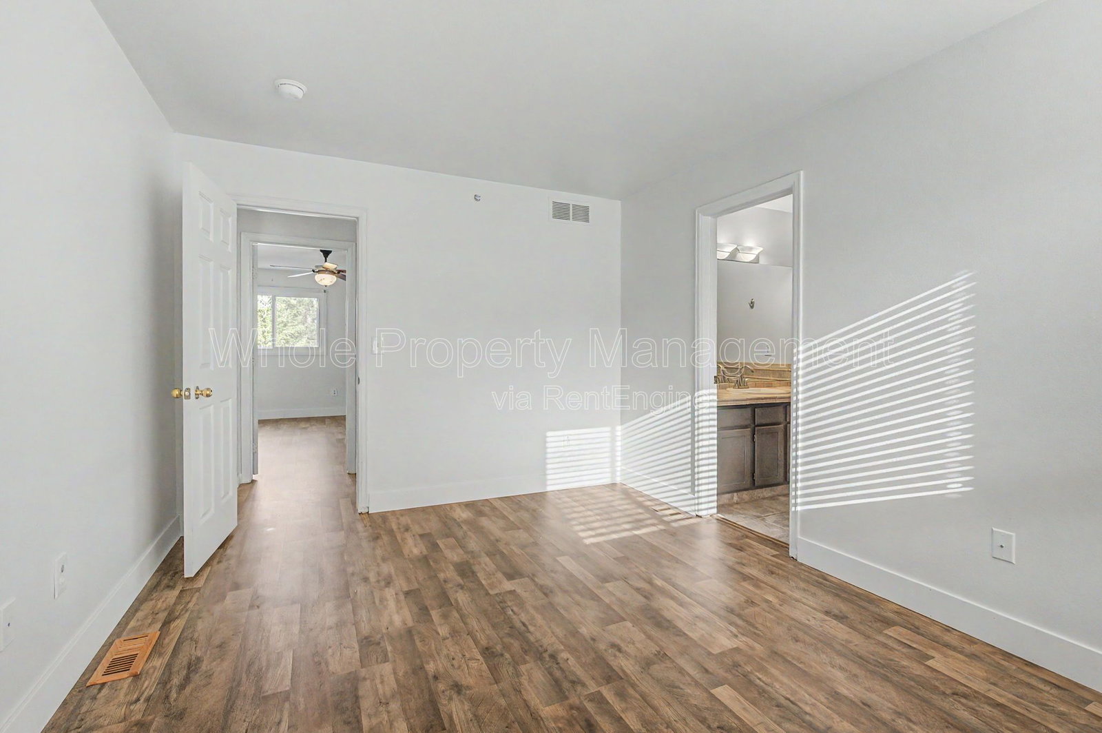 Gallery Image 17