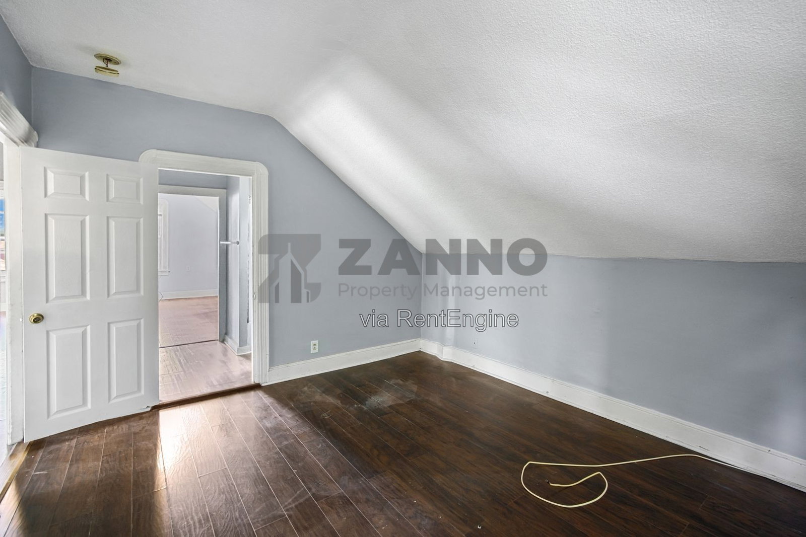 Gallery Image 16