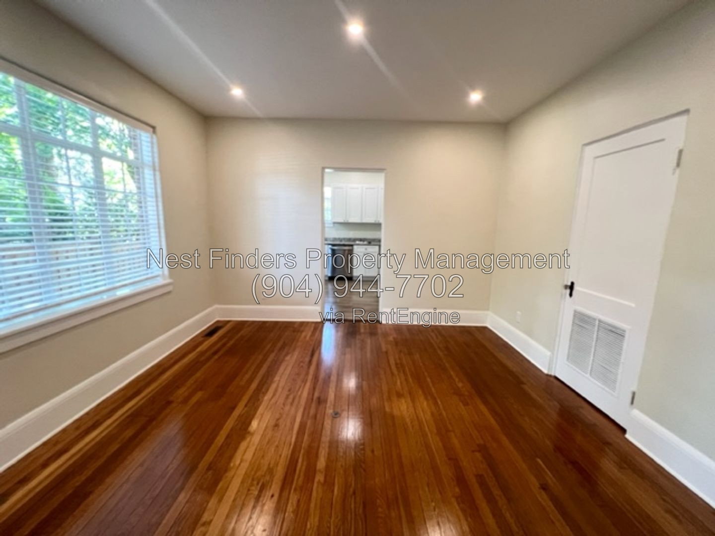 Gallery Image 19