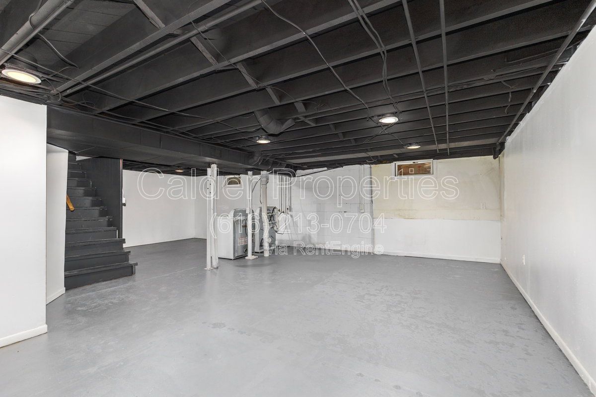 Gallery Image 31
