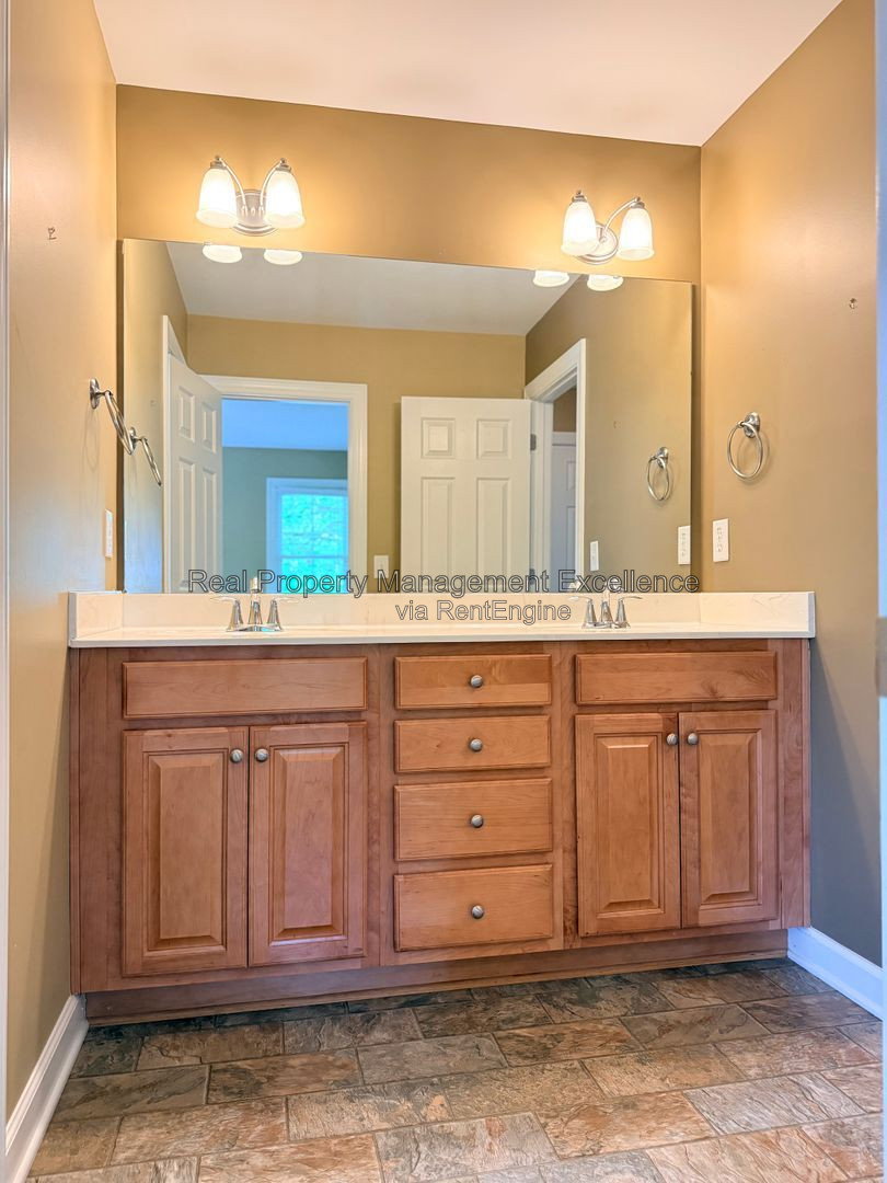 Gallery Image 49