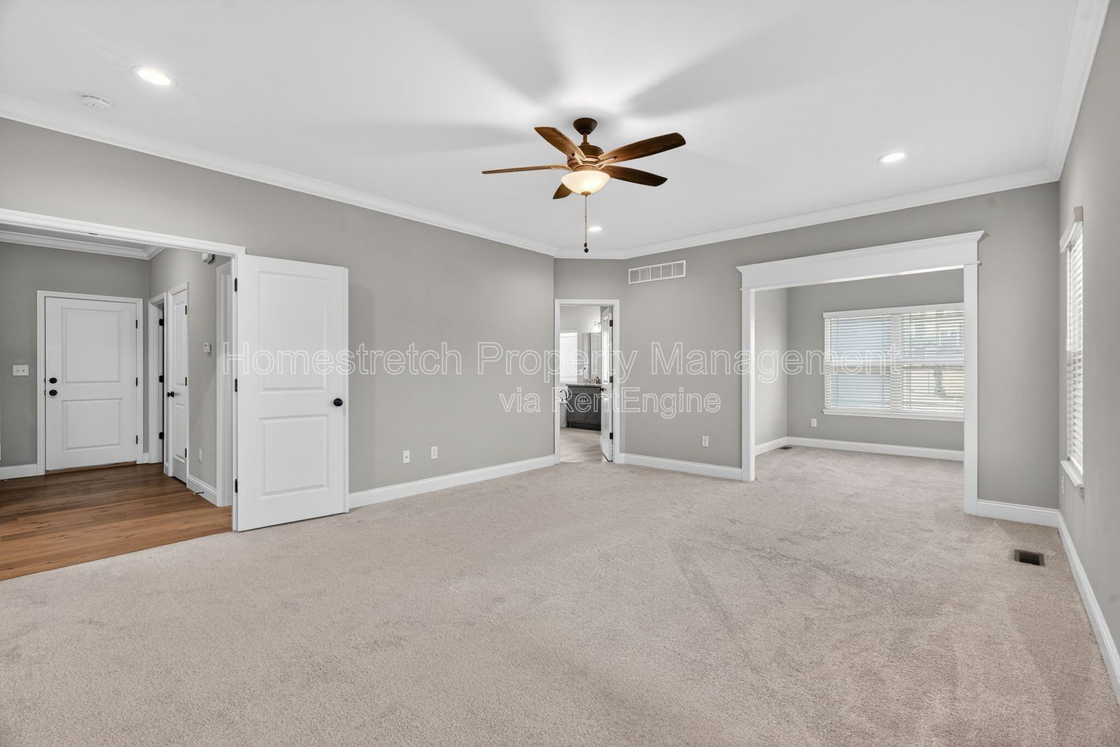 Gallery Image 18