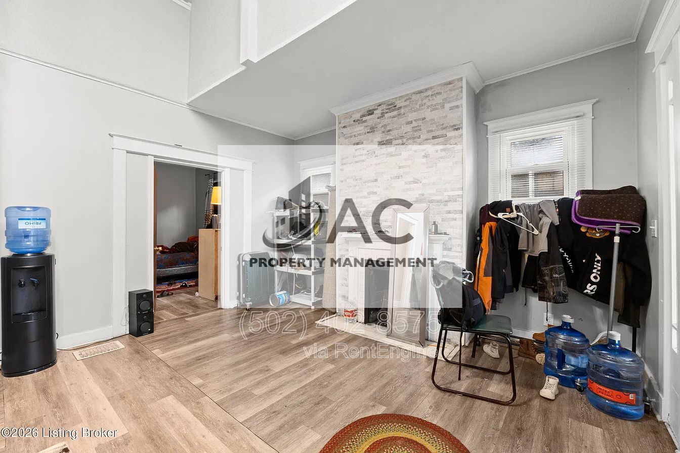 Gallery Image 6