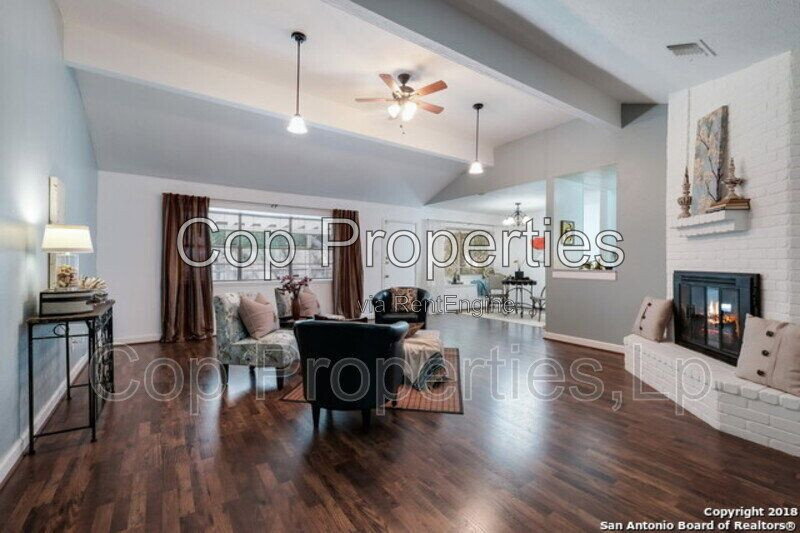 Gallery Image 16