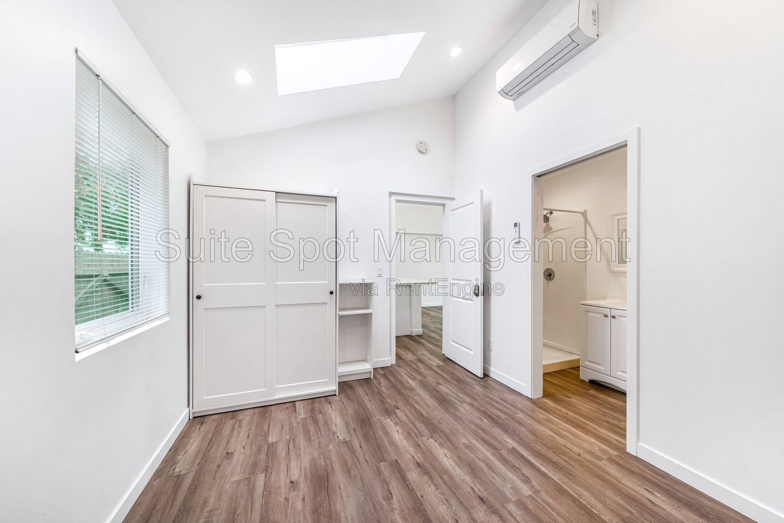 Gallery Image 6