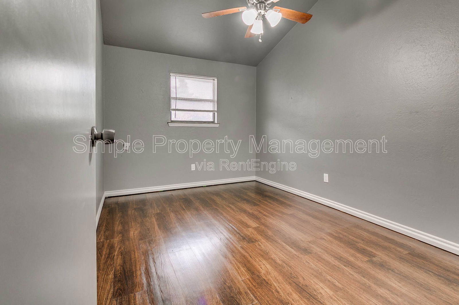 Gallery Image 18