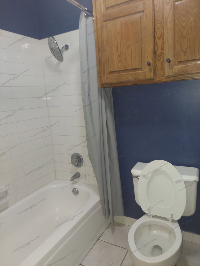 Gallery Image 18