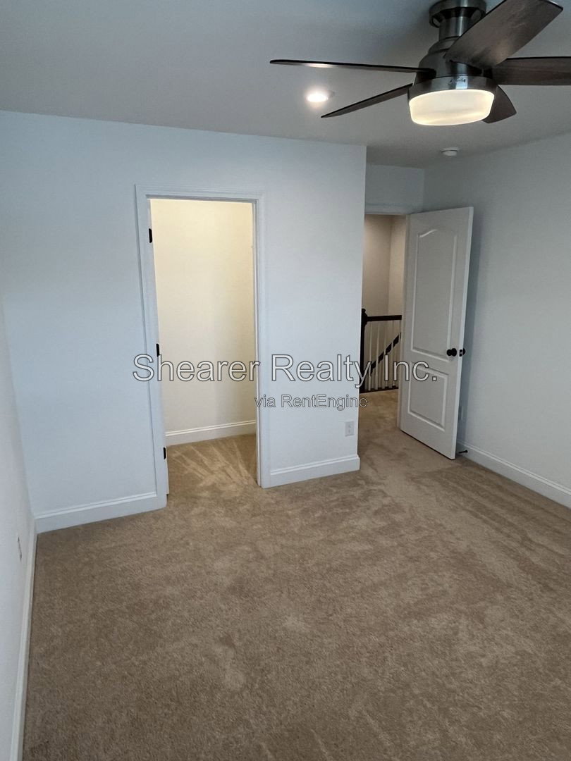 Gallery Image 31