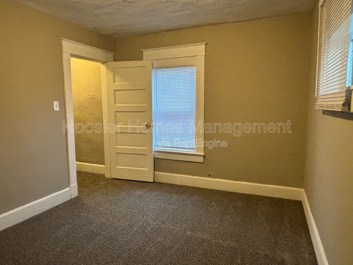 Gallery Image 16