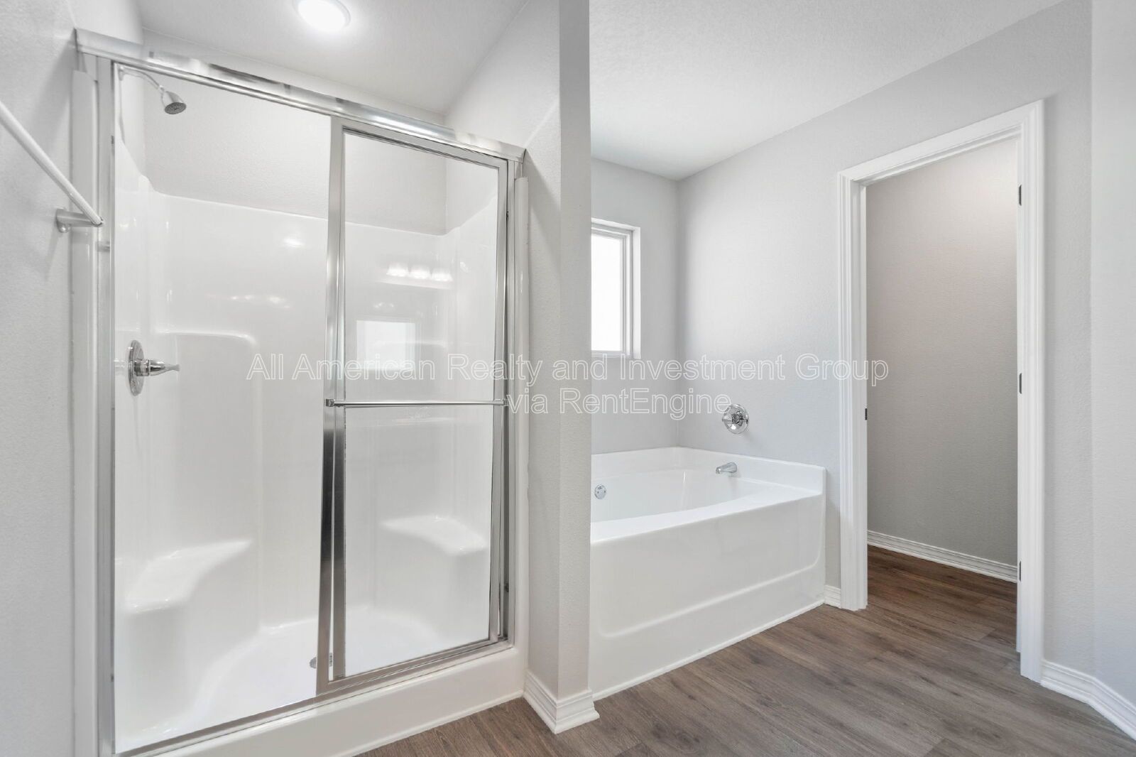 Gallery Image 16