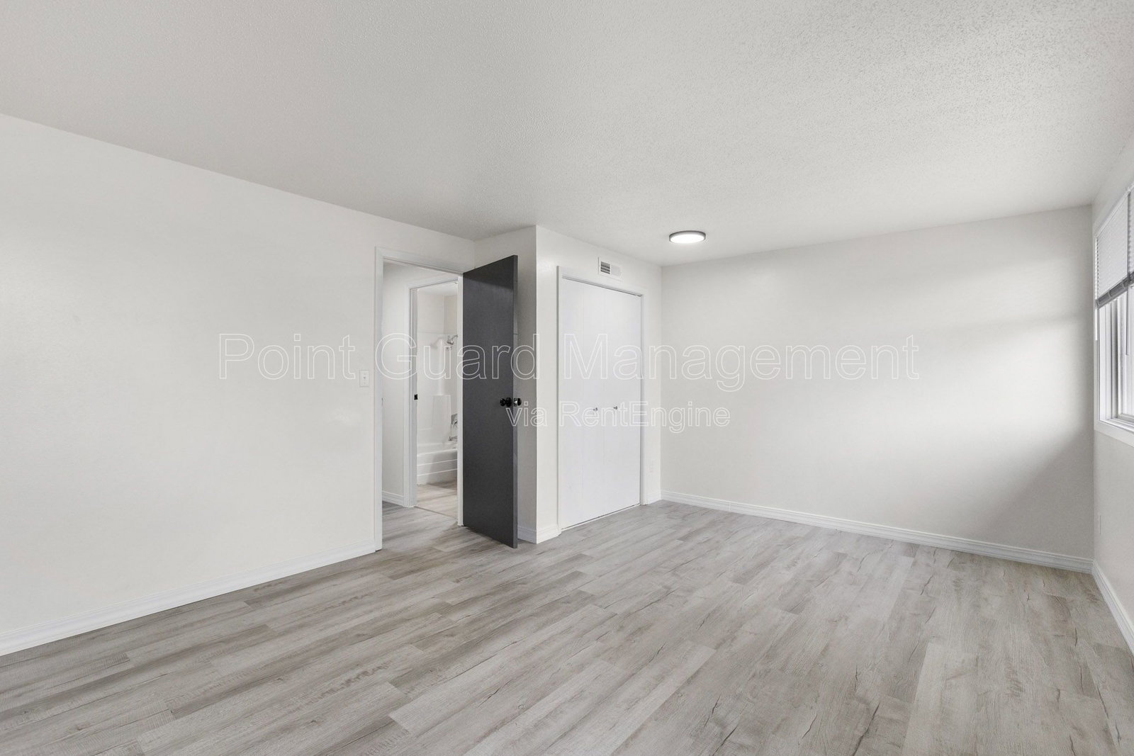 Gallery Image 25