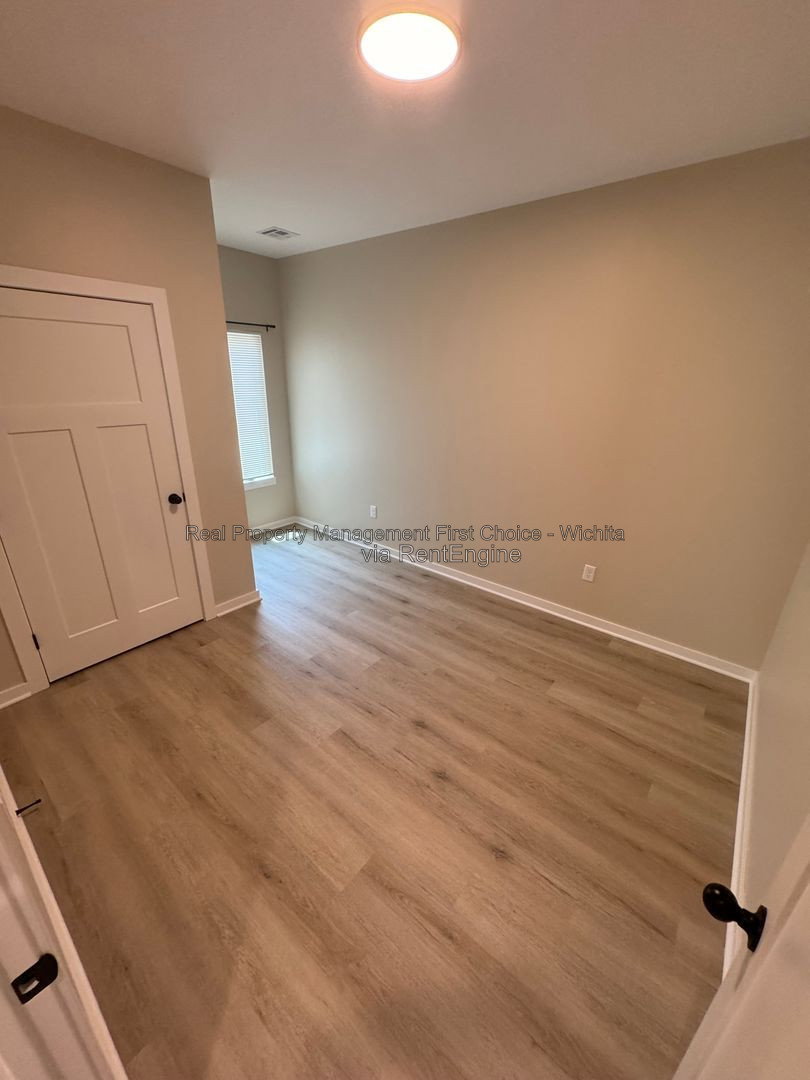 Gallery Image 21