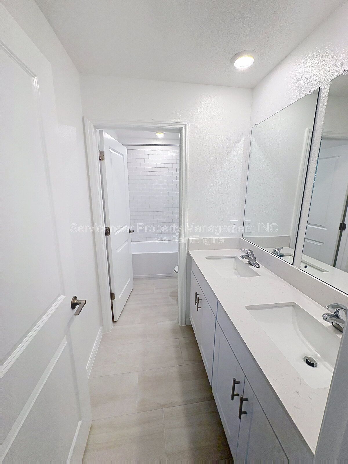 Gallery Image 18