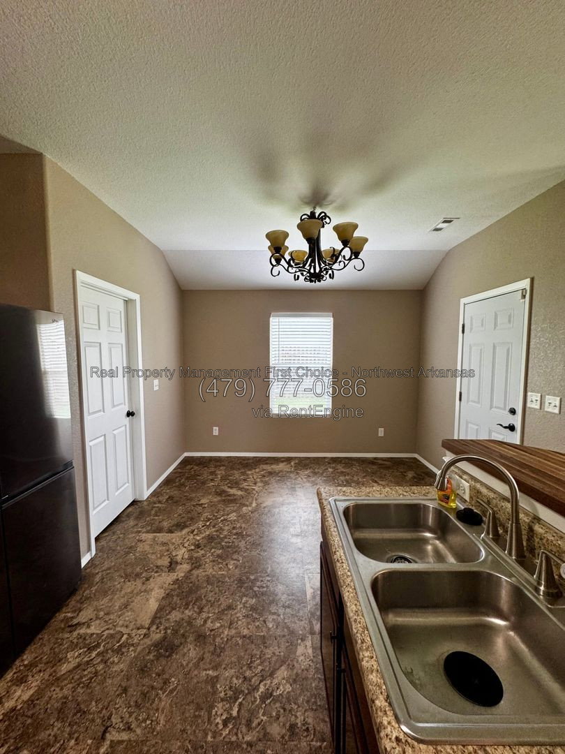 Gallery Image 13
