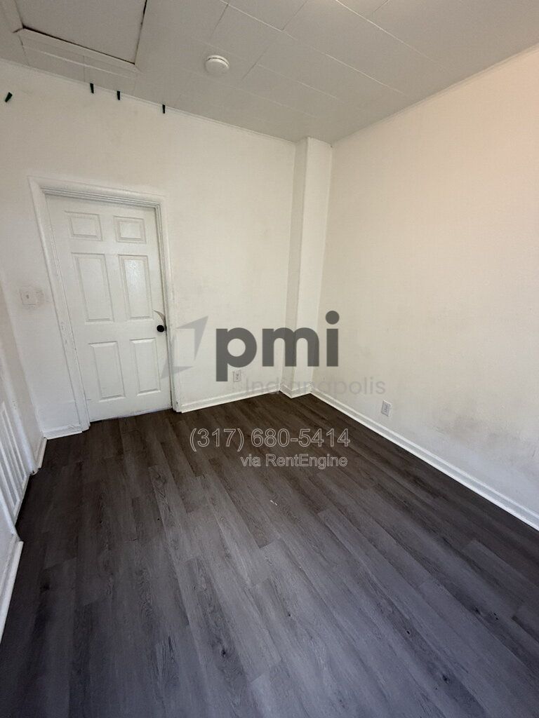Gallery Image 17