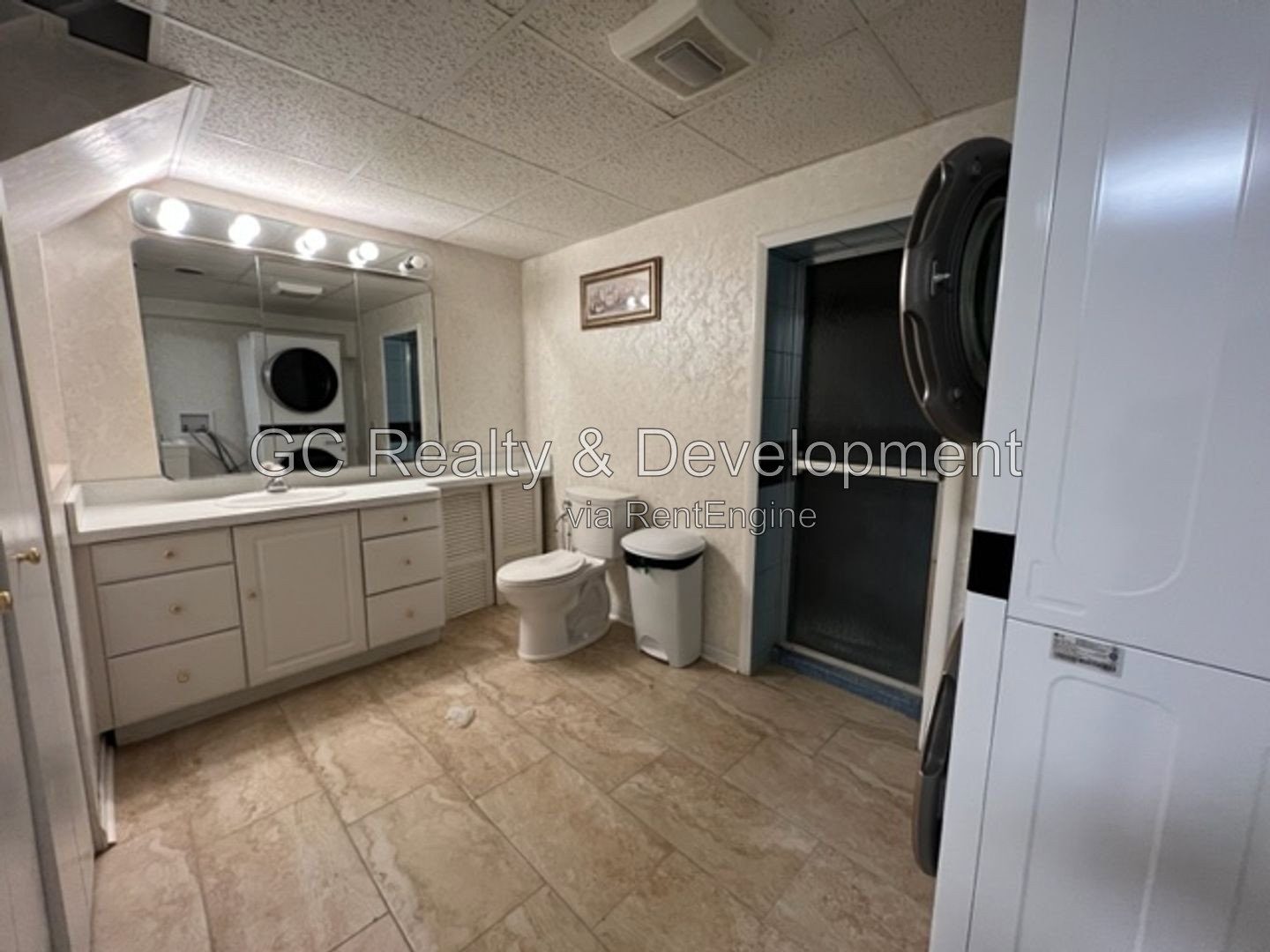Gallery Image 19