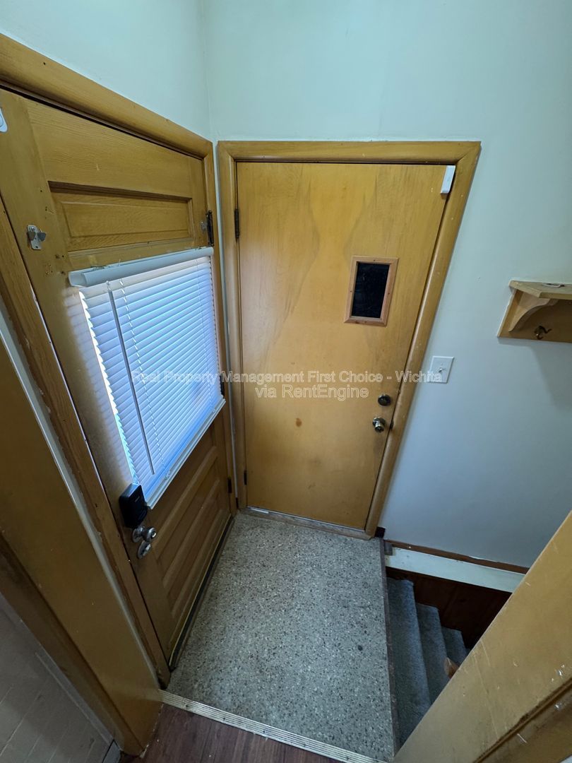 Gallery Image 16
