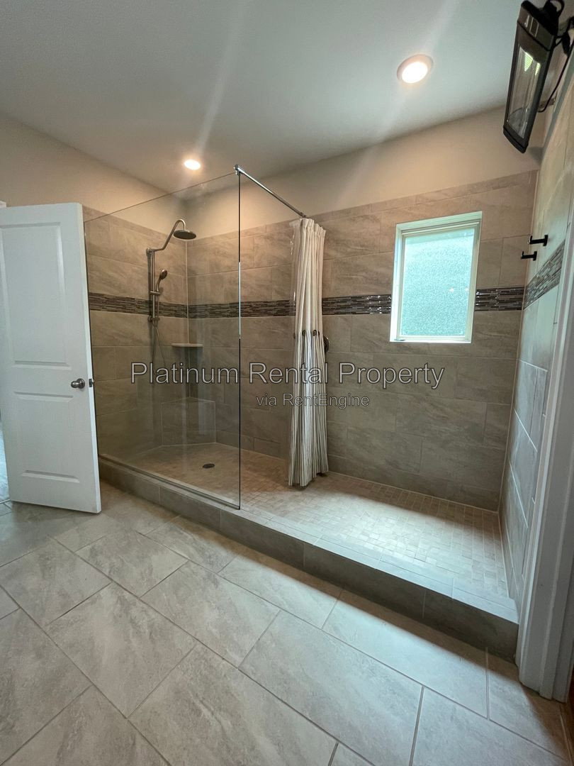 Gallery Image 49