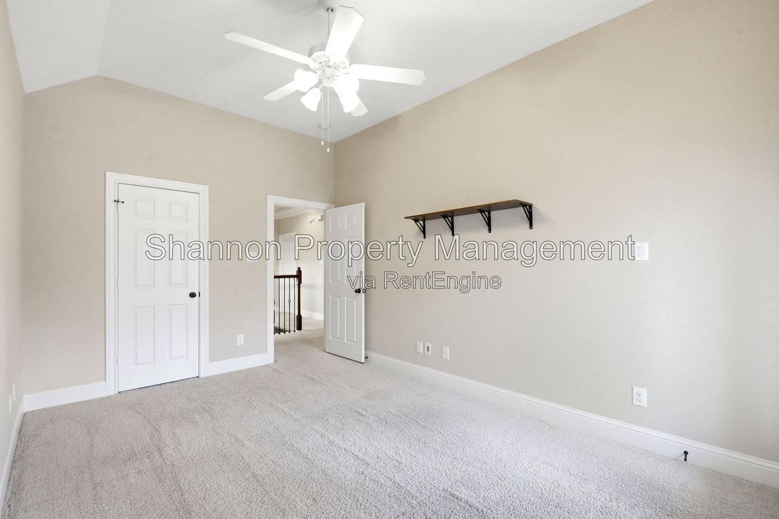 Gallery Image 16