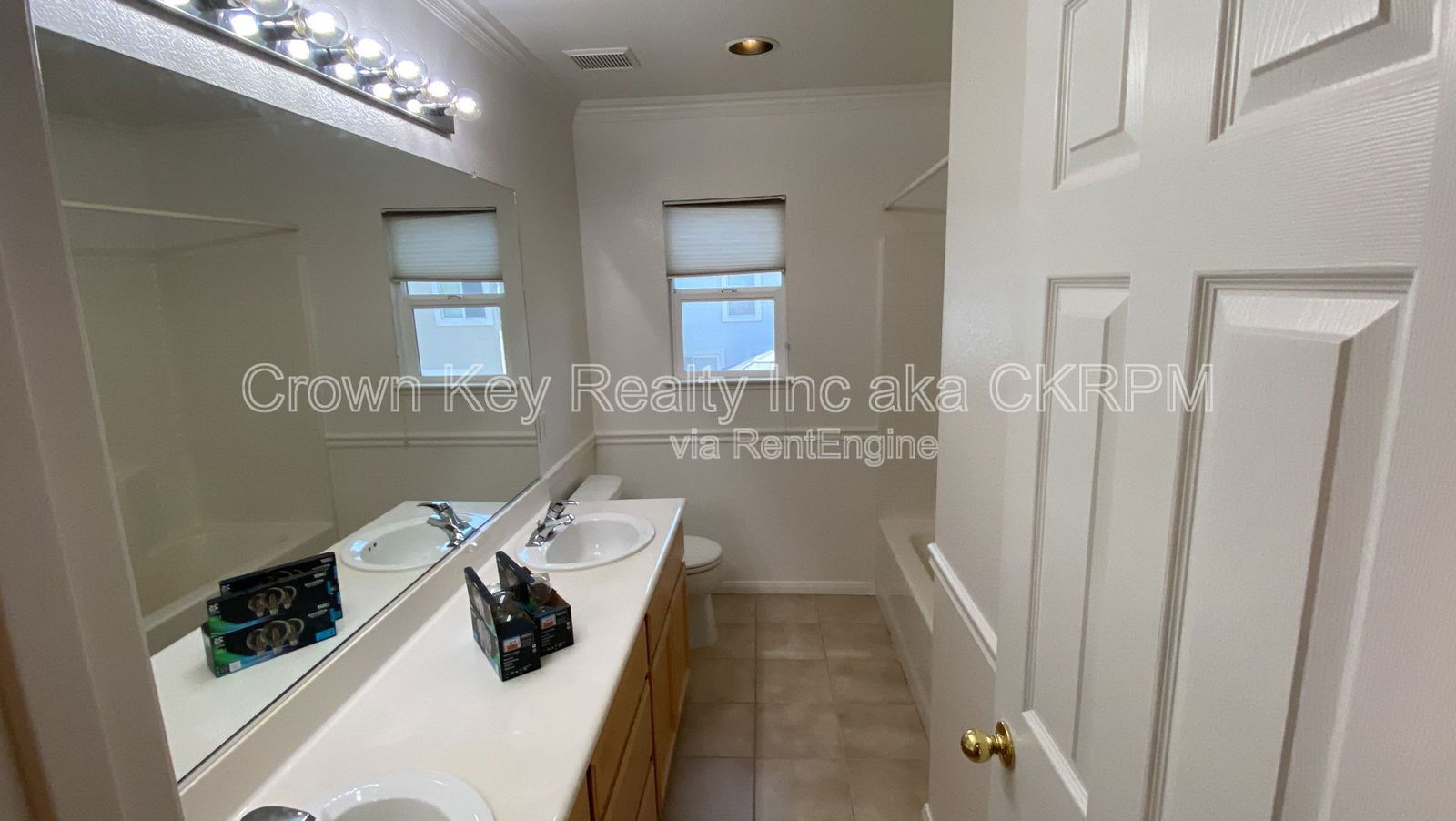 Gallery Image 31