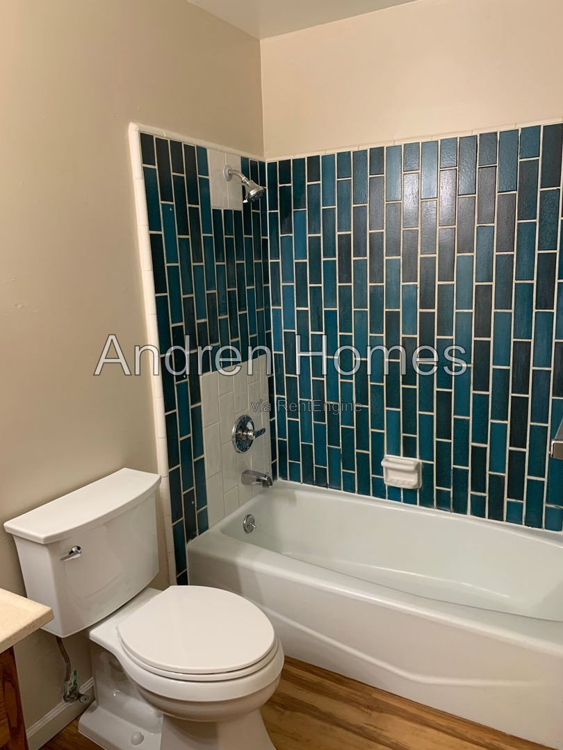 Gallery Image 18