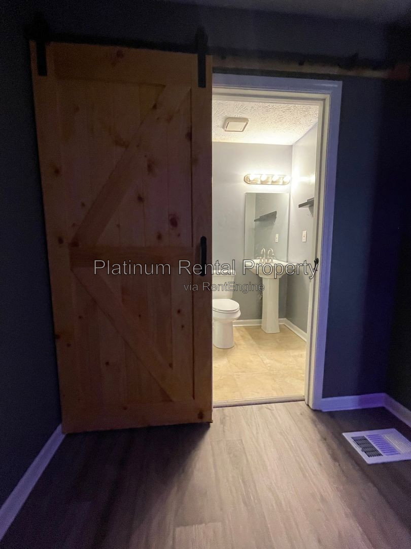 Gallery Image 25