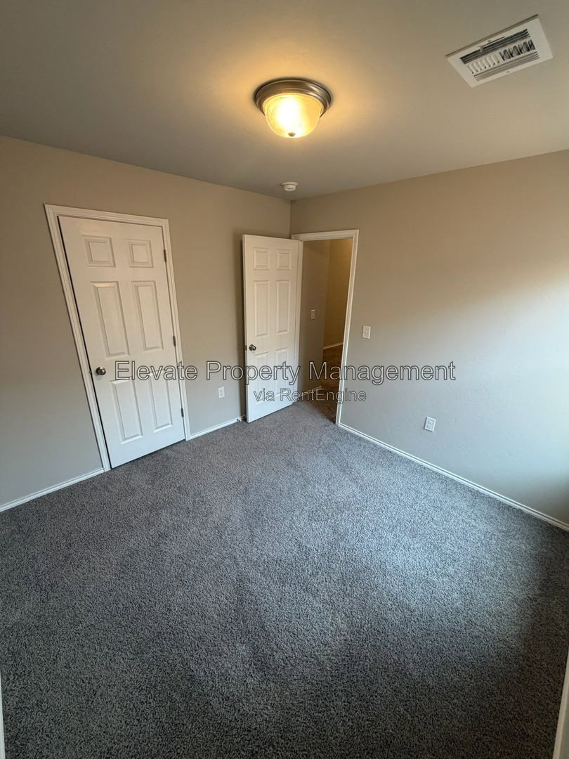 Gallery Image 23