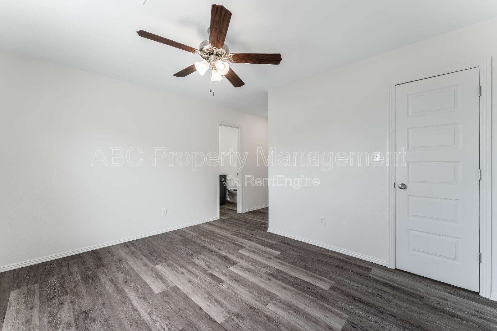 Gallery Image 8