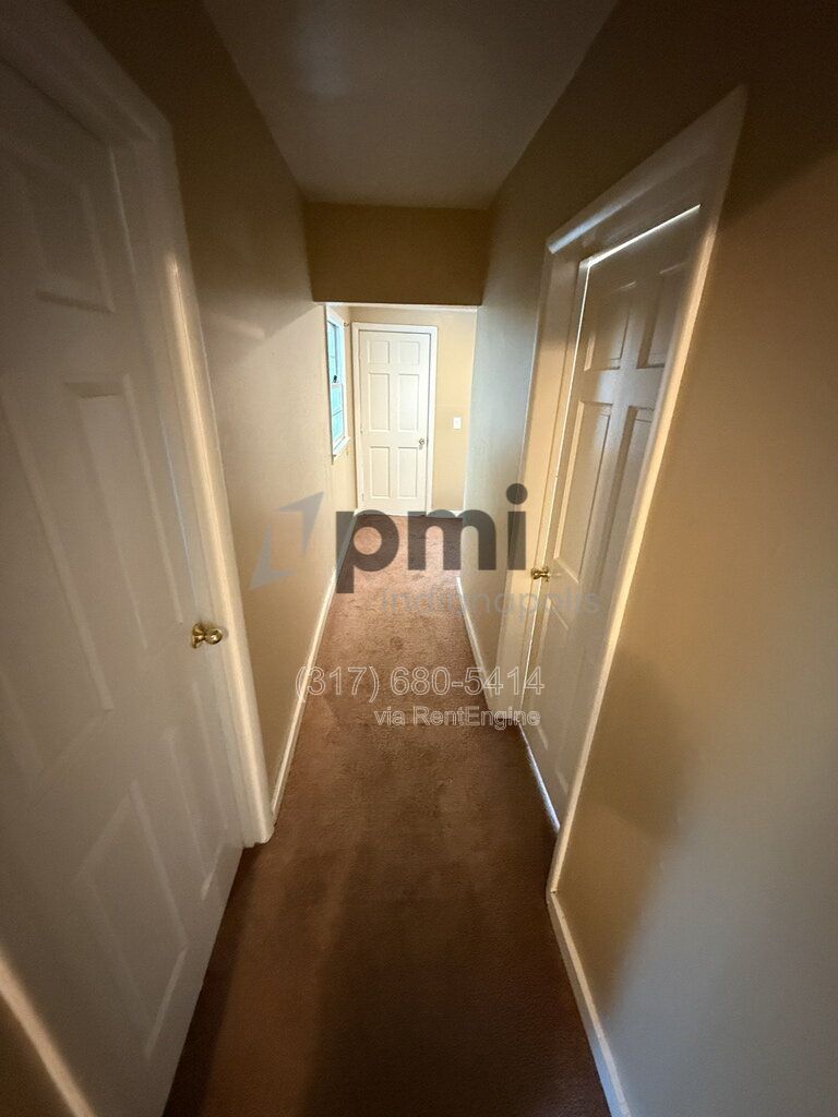 Gallery Image 18