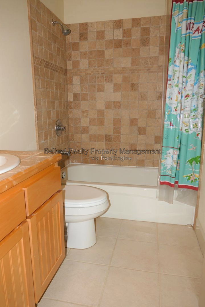 Gallery Image 15