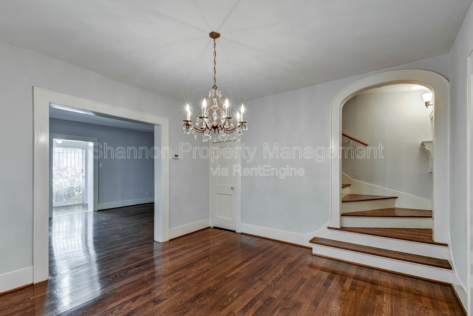 Gallery Image 13