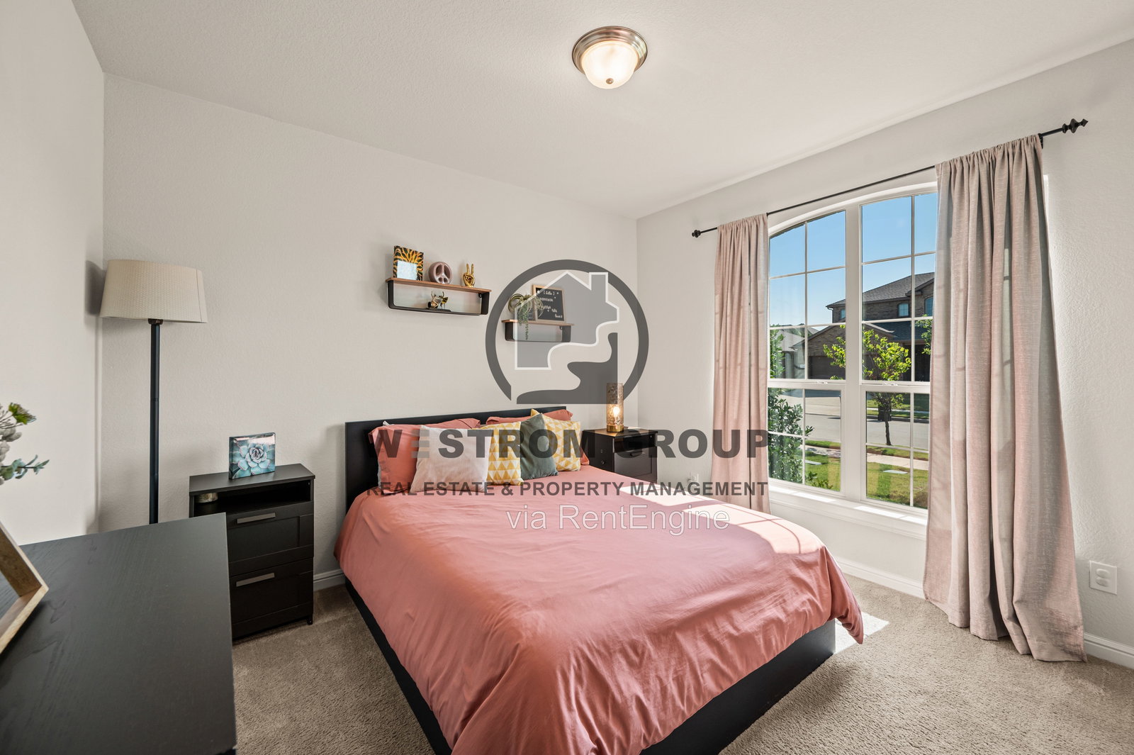 Gallery Image 16