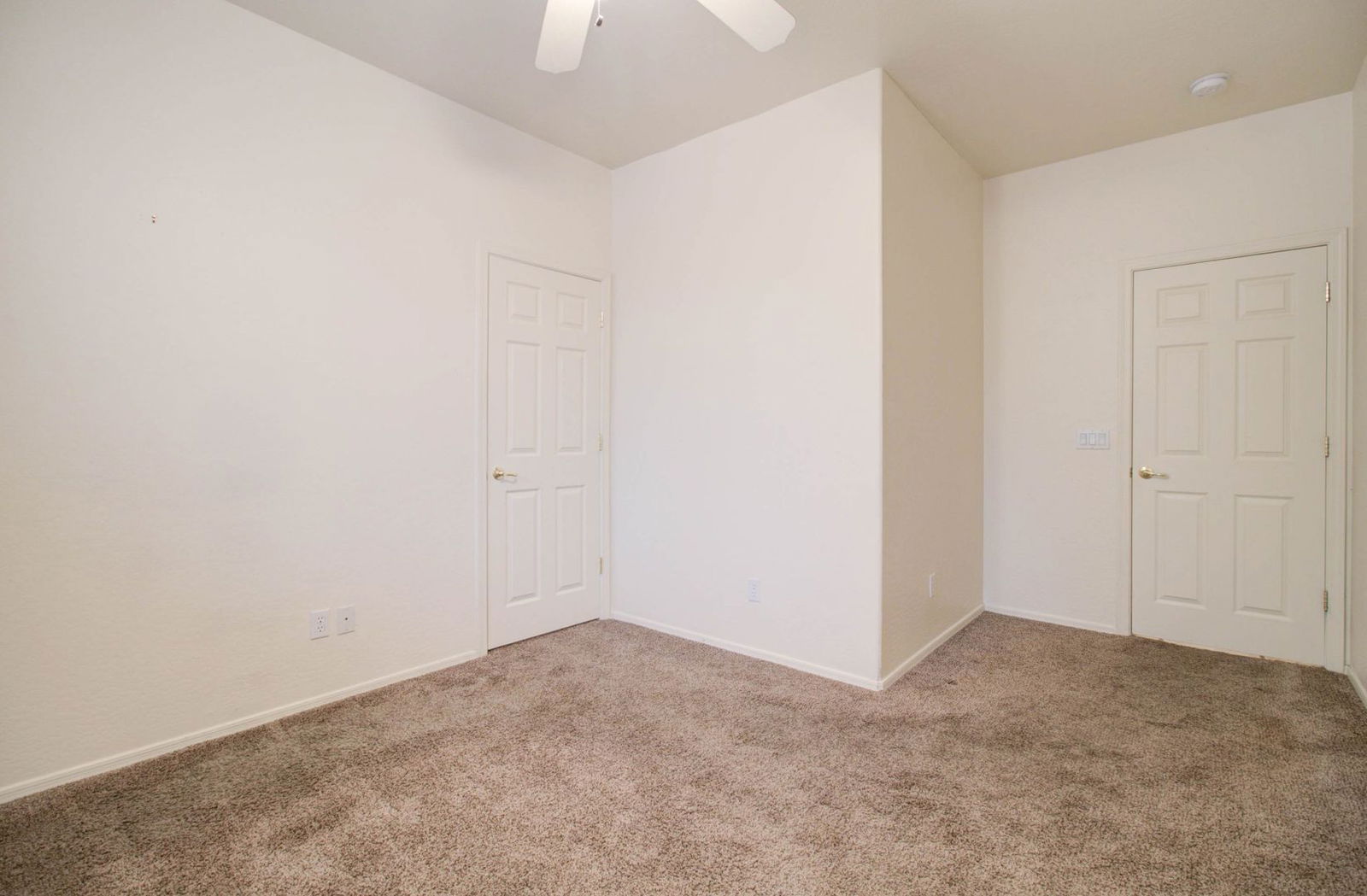 Gallery Image 19