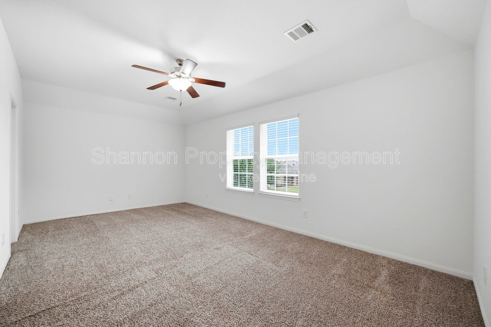 Gallery Image 30